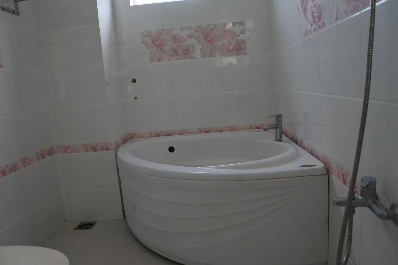 Khang Khang 2 Hotel Куинён Экстерьер фото